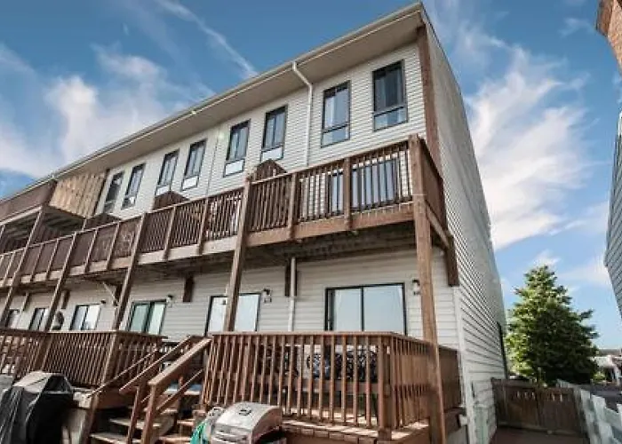 Waterfront 3 Bedroom Townhouse In Ocmd *