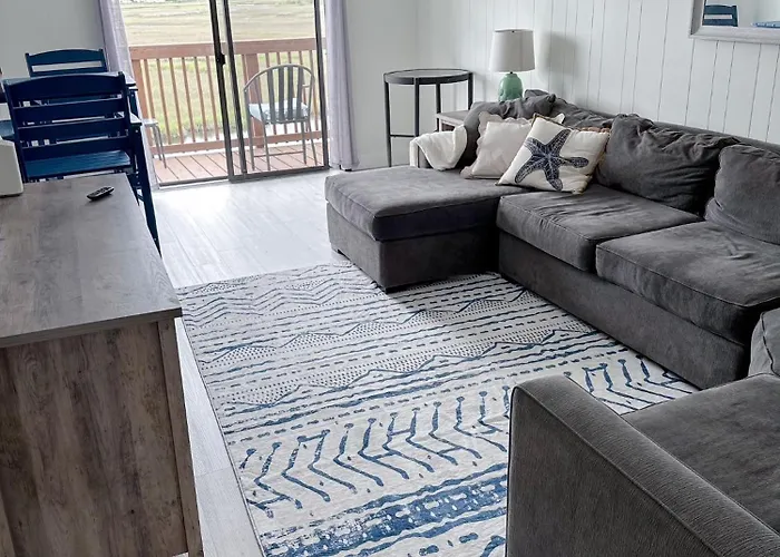 Waterfront 3 Bedroom Townhouse In Ocmd *